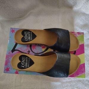 liberty Women's Black Slide Sandals